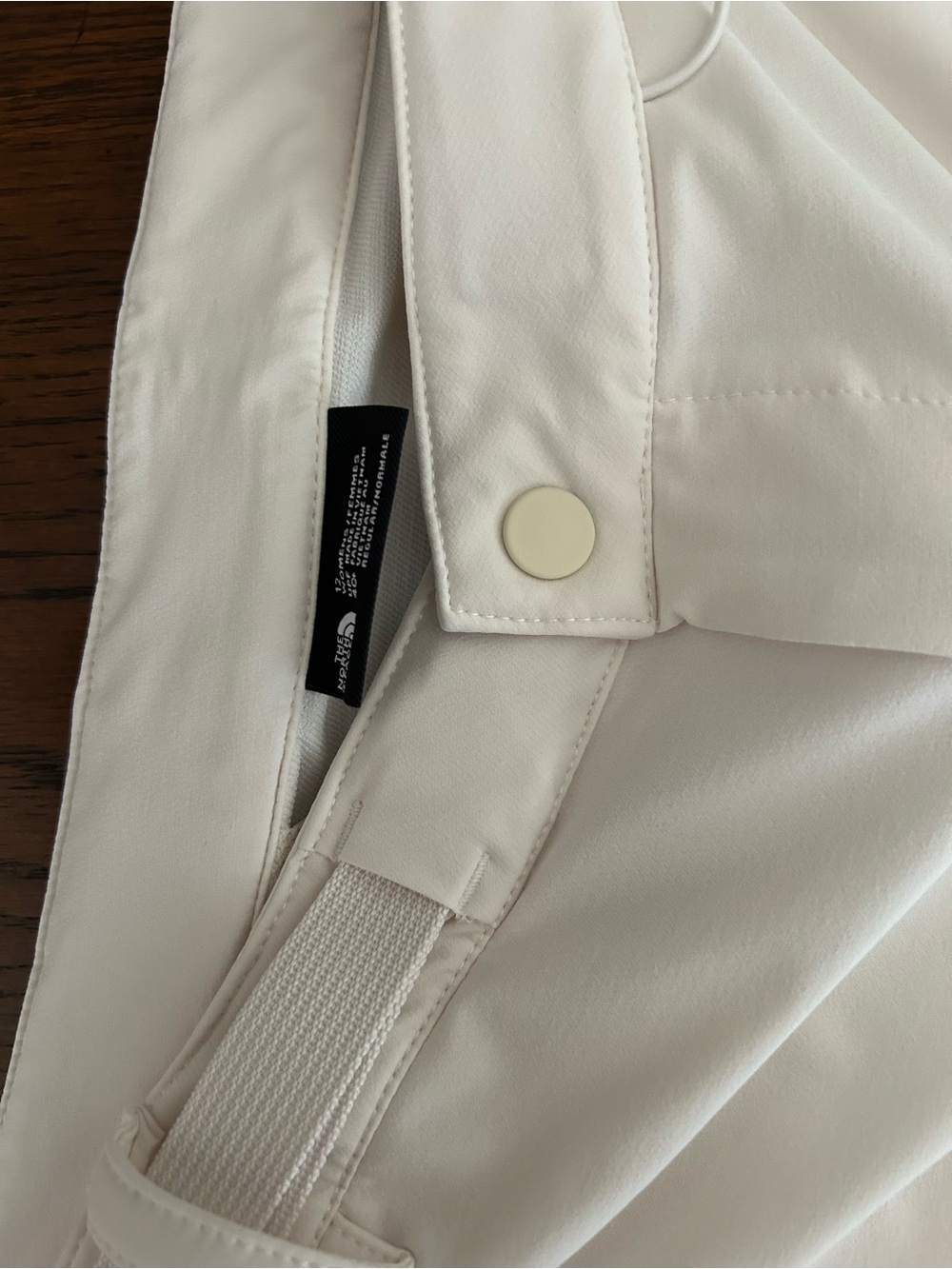 Ladies White Northface Pants